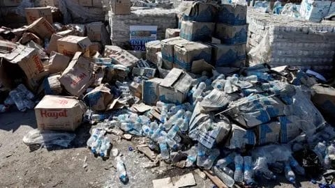 مصادر اسرائيلية: إسرائيل أتلفت حمولة ألف شاحنة من مساعدات غزة