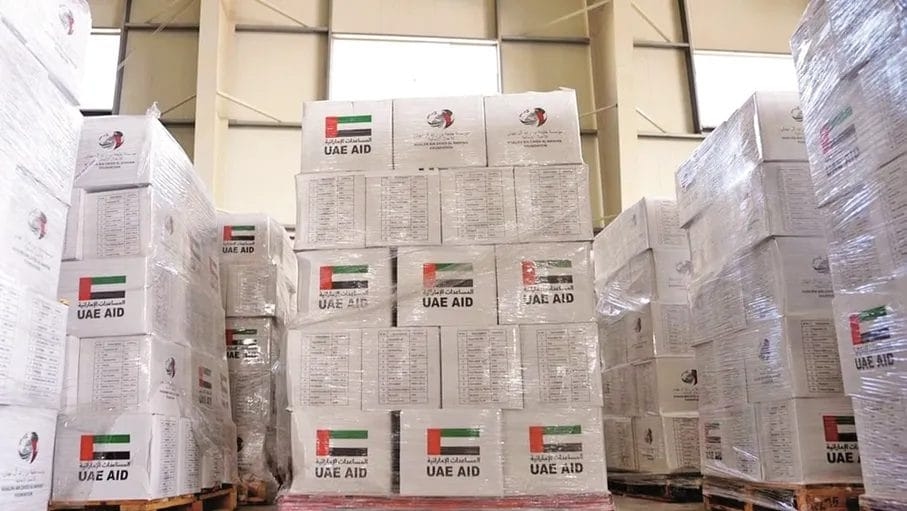 الإمارات تُكثّف استجابتها لغزة: إنزال جوي رقم 62 و40 شاحنة مساعدات برية