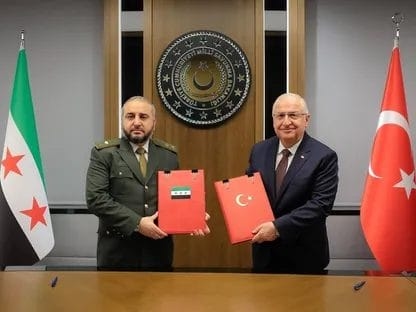 أنقرة ودمشق توقعان اتفاقية 'تعاون عسكري' لتعزيز قدرات الجيش السوري