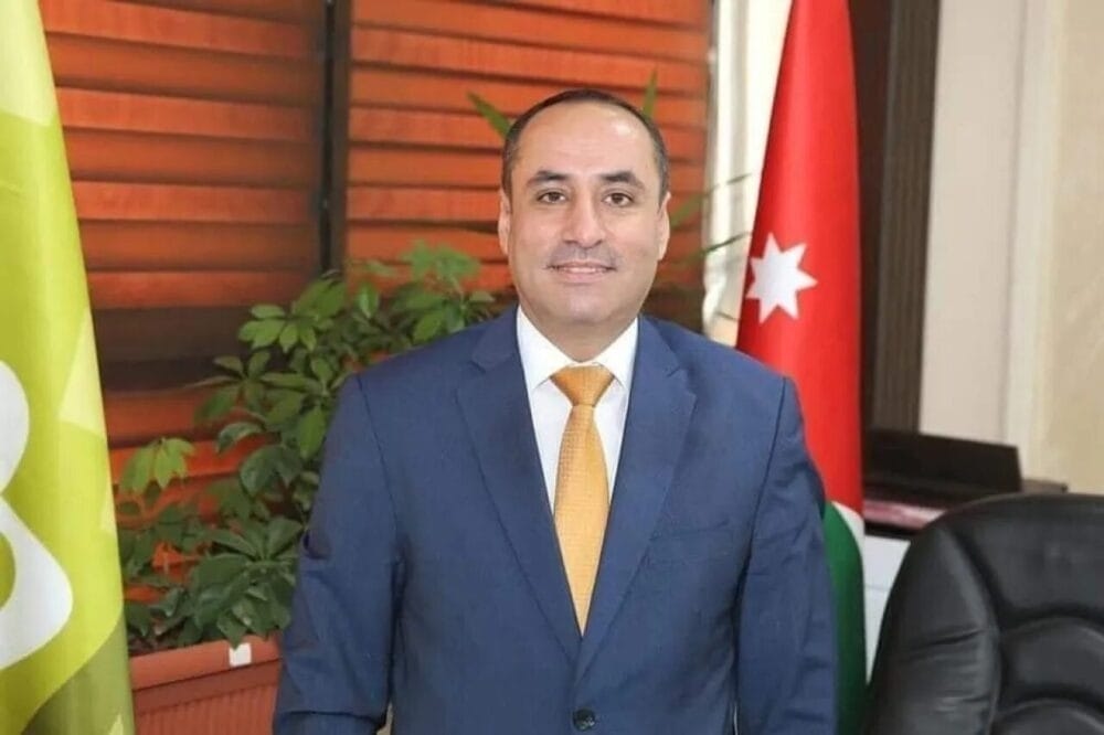 قبول استقالة مدير عام دائرة الأراضي والمساحة الدكتور أحمد العموش