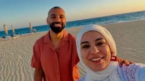 لم ترد على رسالته.. محمد صلاح يفاجئ شقيقته على إنستغرام- صورة
