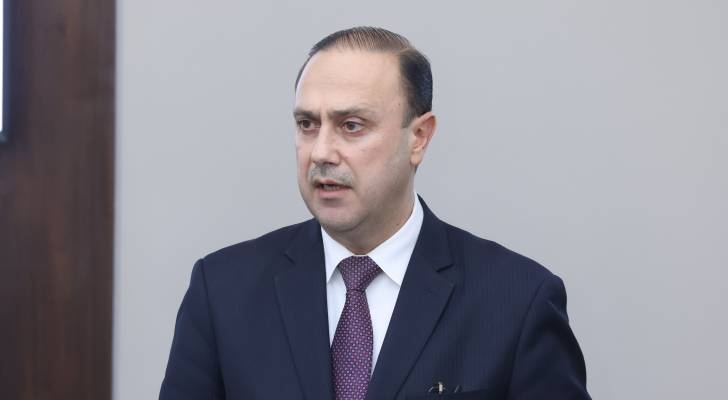 المومني يجدد رفض الأردن للاعتداءات المستمرة على قوافل المساعدات الإغاثية إلى قطاع غزة