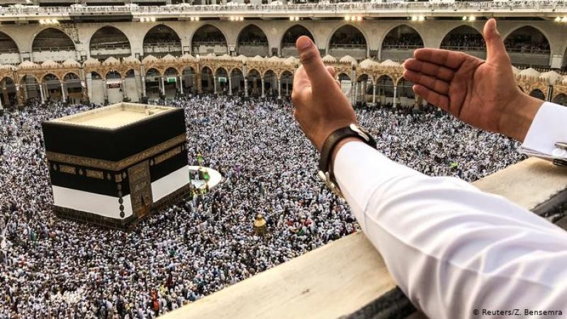 السعودية تُجهّز أكثر من ألف مسجد بمكة لاستقبال موسم العمرة