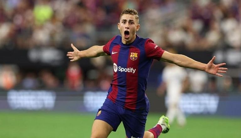 أهلي جدة يدخل سباق التعاقد مع فيرمين لوبيز من برشلونة