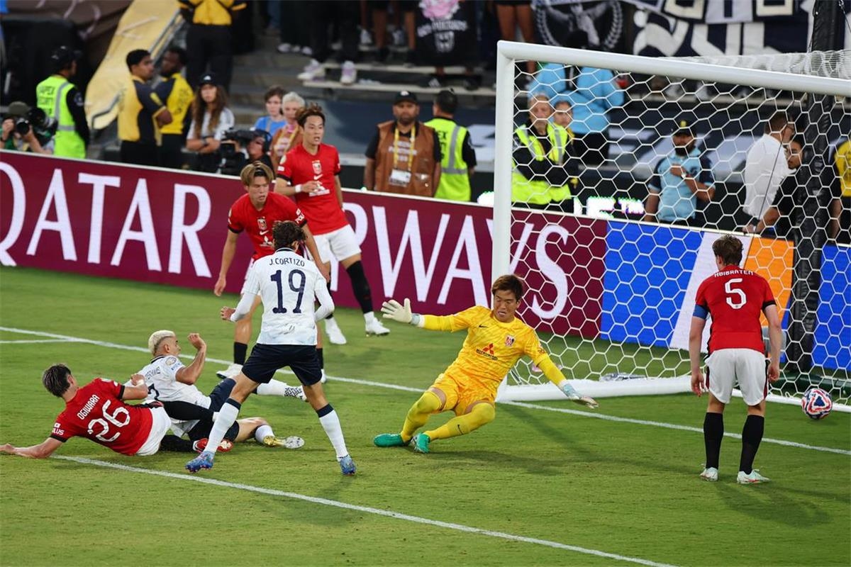 مونتيري يكتسح أوراوا برباعية نظيفة في كأس العالم للأندية 2025