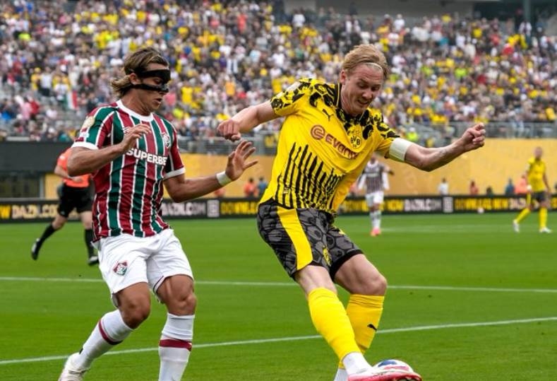 تعادل بوروسيا دورتموند وفلومينينسي في مونديال الأندية