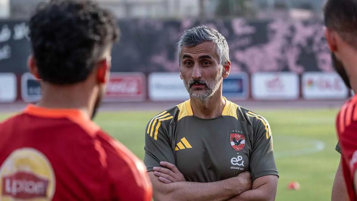 الخطيب أخطأ بتعيين بيرو مدربا للأهلي ومستعد يصلح غلطته