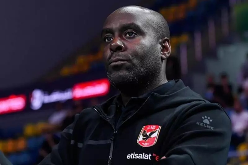 الأهلي جاب مدرب يد ومشى مدرب السلة