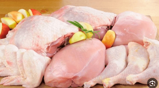 كيلو صدور الفراخ 113 والدبابيس 110 جنيه النهاردة