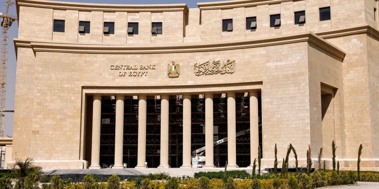 رسميًا.. الكويت تمدد وديعة بـ 2 مليار دولار في مصر