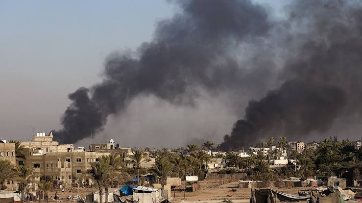عملاء وجواسيس ملثمين خلف مقتل سائق الشاحنة المصري في دير البلح