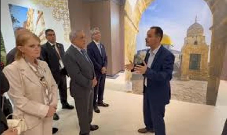 المعرض العالمي "إكسبو-أوساكا 2025: الوزير الأول يزور أجنحة عدد من الدول الشقيقة والصديقة