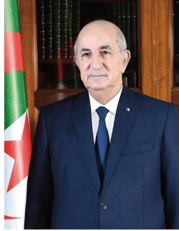 رئيس الجمهورية يستقبل رئيس المحكمة الدستورية