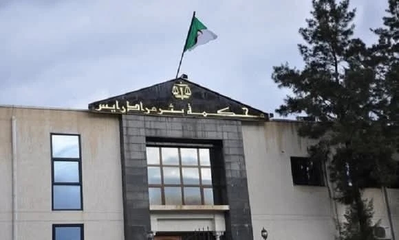محكمة بئر مراد رايس تفتح تحقيقا قضائيا حول وفاة 4 أشخاص بملعب 5 جويلية