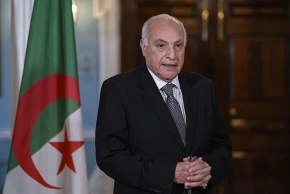 بتكليف من رئيس الجمهورية, السيد عطاف يشارك الأربعاء في الاجتماع الثالث لوزراء خارجية الاتحاد الإفريقي والاتحاد الأوروبي ببروكسل