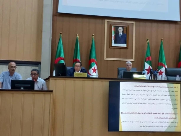 خلال اشرافه على افتتاح يوم دراسي حول قانون التعمير : سمير شيباني يؤكد على الجانب البيئي والتكنولوجي في التشييد والتهيئة