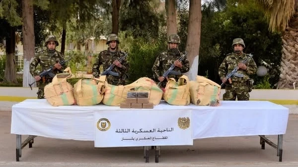 الجيش الوطني الشعبي: إحباط محاولات إدخال أزيد من 7 قناطير من الكيف المعالج عبر الحدود مع المغرب خلال أسبوع