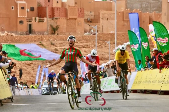 طواف الجزائر 2025 : فوز الدراج الجزائري محمد نجيب عسال