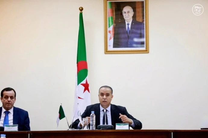 توصيات جديدة لحكام البطولة: صادي يجدد ثقته في لجنة التحكيم ويجتمع برؤساء الأندية