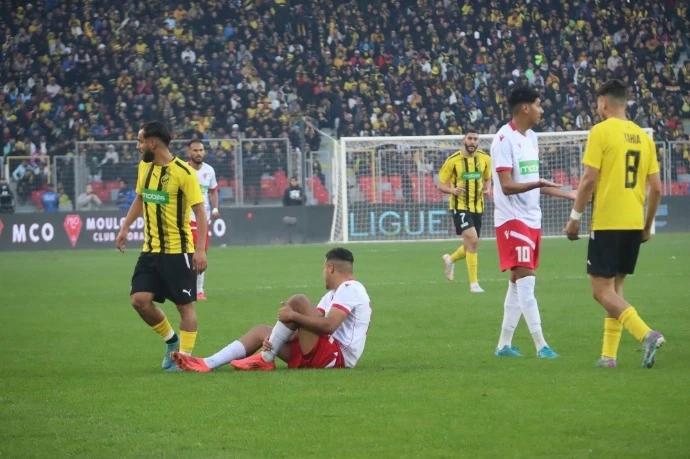 إدارة الحمراوة تحمّل اللاعبين مسؤولية الإقصاء من الكأس..... عقوبات صارمة في حق المتقاعسين