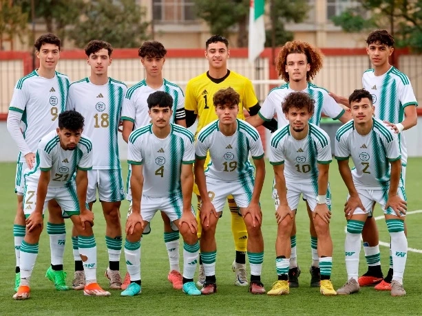 بطولة إفريقيا للمحليين 2025 : المنتخب الوطني يشرع في تربصه التحضيري بعنابة