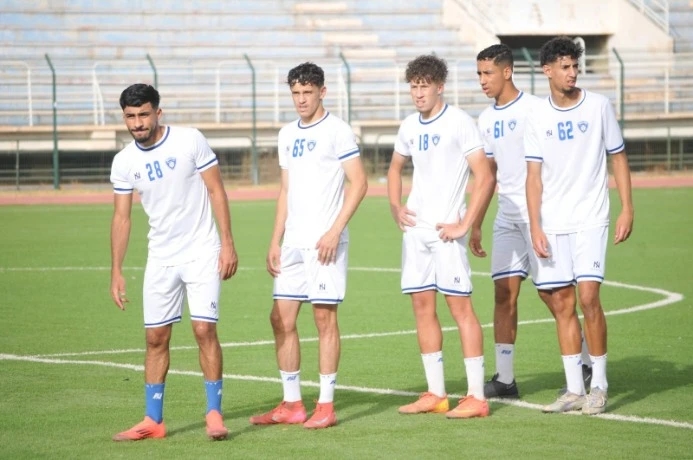 عايشي ينضم وبلمير يجدد .. وداد تلمسان يسقط وديا أمام آقبو بثلاثية