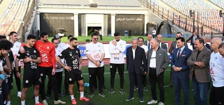 صبحي يشهد المران الأخير لمنتخب مصر قبل السفر إلى المغرب
