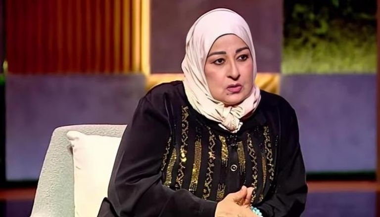 شادية عبدالحميد تكشف تفاصيل انتحال سيدة صفتها والنصب على تيسير فهمى بـ2000 جنيه