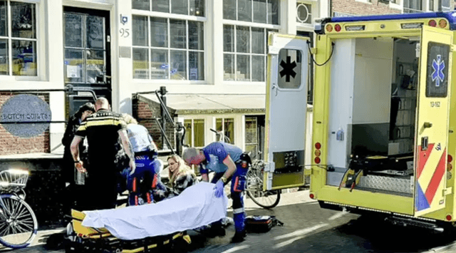 إصابات في حادث طعن بأمستردام واعتقال مشتبه به
