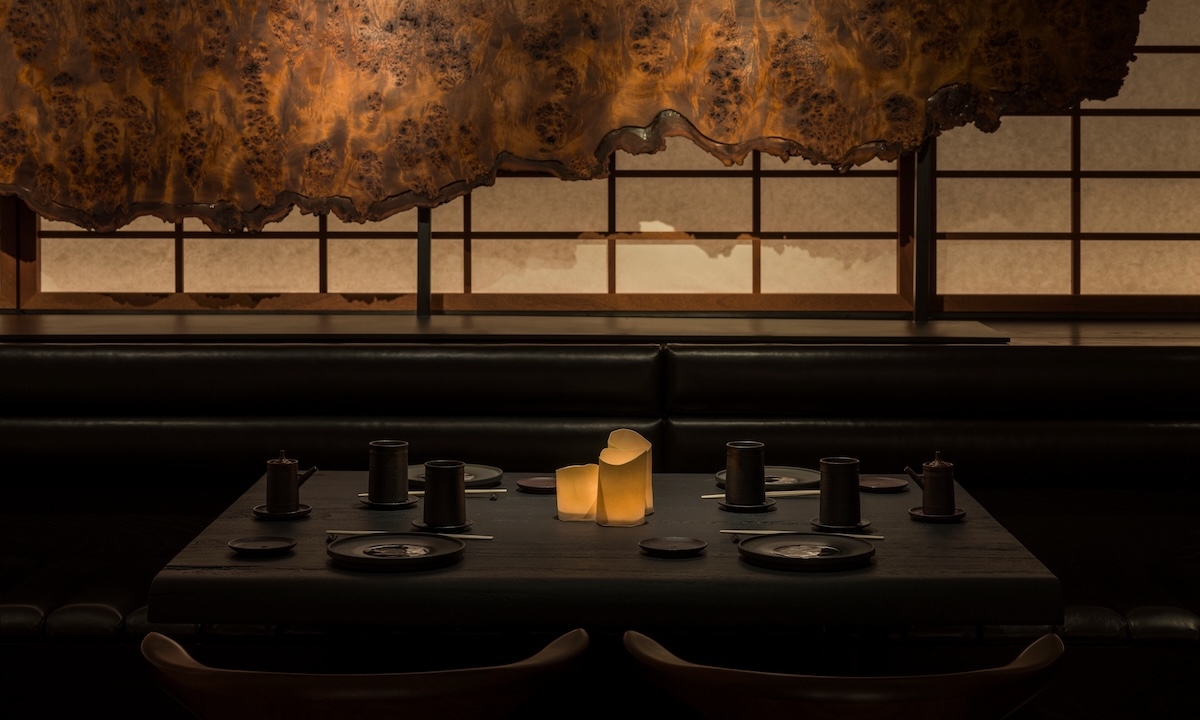 How to book a reservation at Saint Laurent x Sushi Park Paris