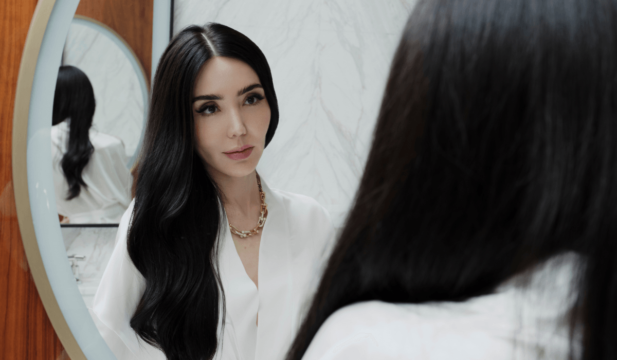 June's - The Self-Care Issue with Zieda's Aesthetic Clinic
