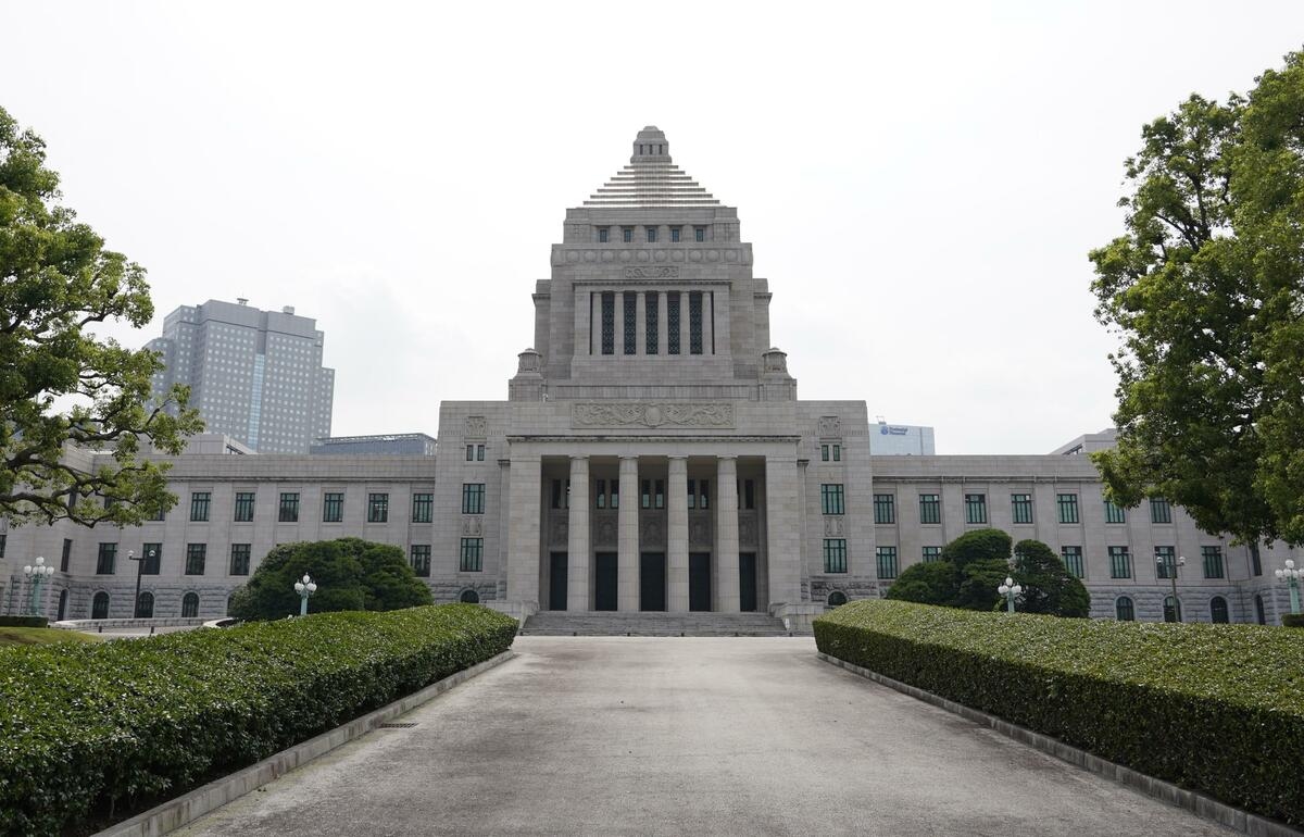 FOCUS: Foreigners at center of debate in Japan's tense election campaign