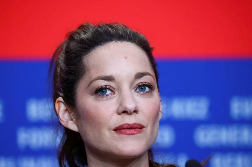 Marion Cotillard Likens Public Image to Berlinale Fairy Tale Film's Cursed Camera Effect
