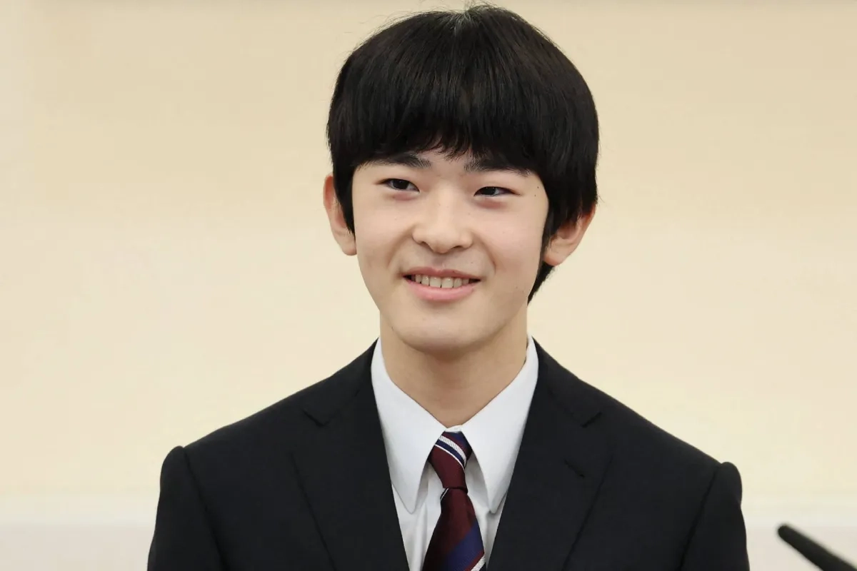 Teen Heir to Japanese Throne Says Marriage Not on his Mind