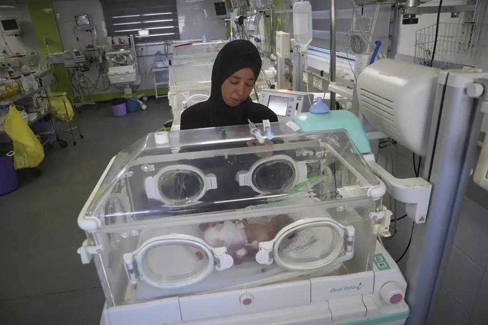 Doctors and Moms Say Babies in Gaza May Die without More Formula, Blaming Israel's Blockade
