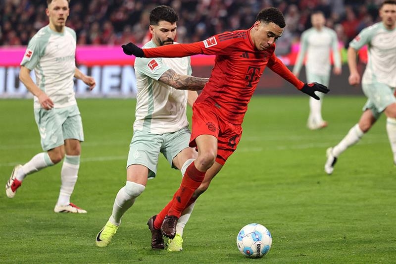 Live score: Celtic v Bayern Munich (UEFA Champions League) - World