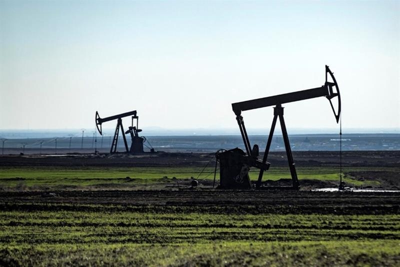 Syria Kurds resume oil deliveries to govt-held areas: Ministry official - Region