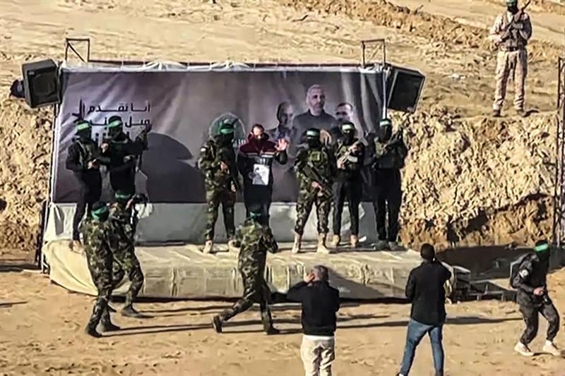 Handing over the hostages - World - Al-Ahram Weekly