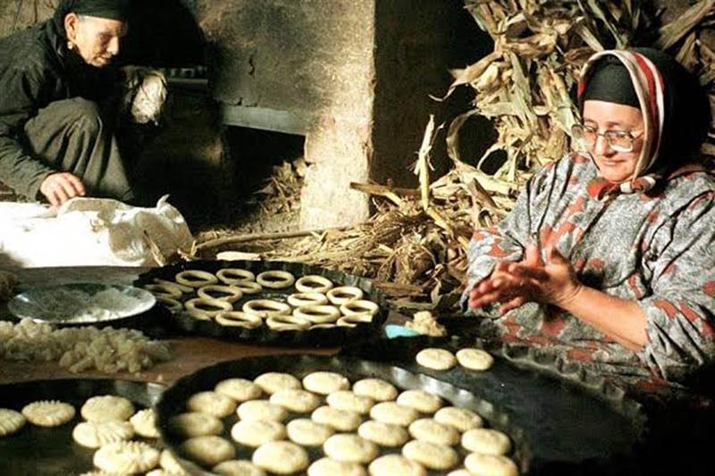 Traditions and trends of kahk Al-Eid - Features - Al-Ahram Weekly
