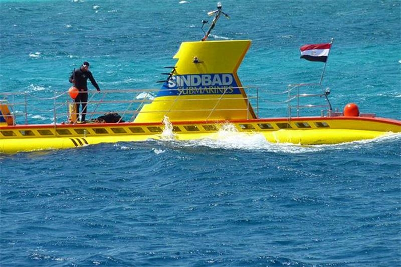 UPDATED: Six dead, 9 injured in tourist submarine sinking off Egypt Red Sea coast - Tourism