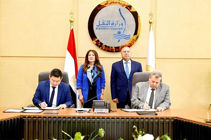 Egypt, US sign $235 mln contracts to modernize Egyptian railways