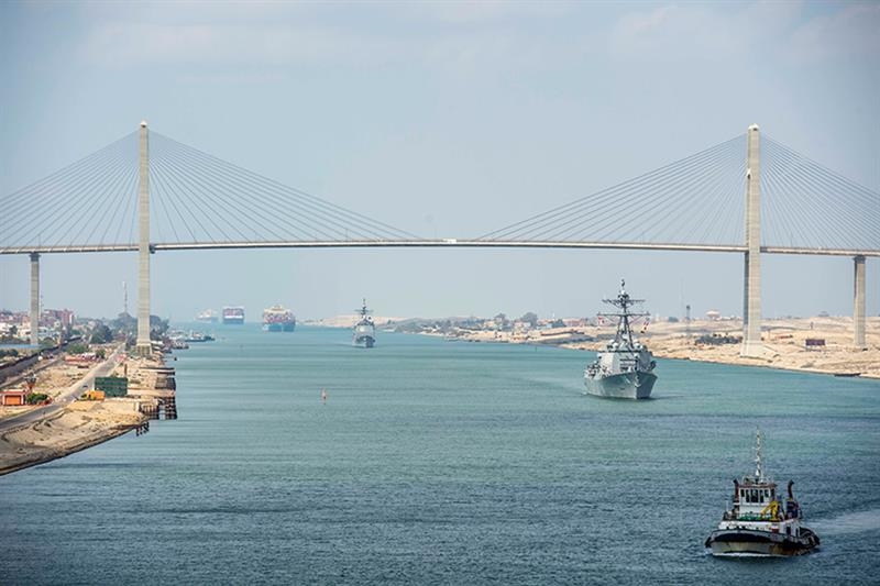 Egyptians reject free passage through canal - Egypt - Al-Ahram Weekly