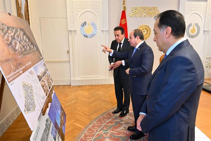 El-Sisi stresses importance of incorporating AI in education and health