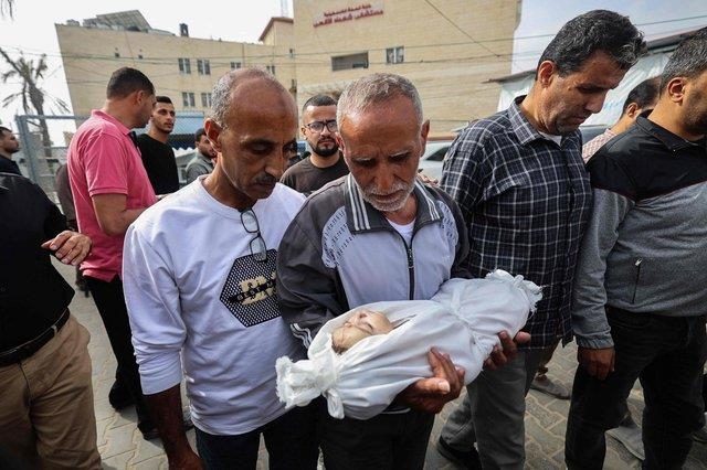 Israel expands Gaza assault killing 103 Palestinians - War on Gaza