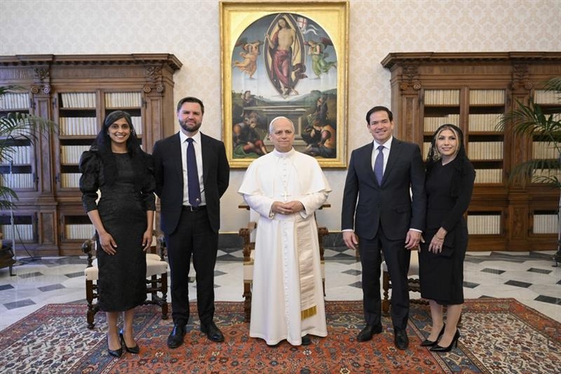 Pope Leo XIV and JD Vance meet ahead of US-led diplomatic flurry to reach ceasefire in Ukraine - War in Ukraine