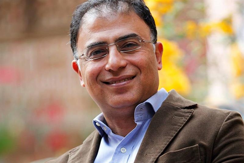 ​Don't miss novelist Ashraf El-Ashmawi's book discussion at Diwan Bookstore - Lectures - Al-Ahram Weekly