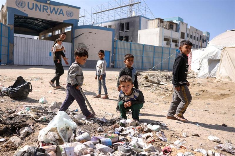 Gaza population on brink of famine, Israel militarizing aid: Arab-Islamic Committee - War on Gaza