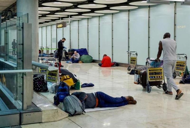 Homeless seek refuge at Madrid airport as rents soar - International