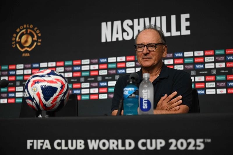 'Tiny club, huge heart': proud Auckland City coach Posa