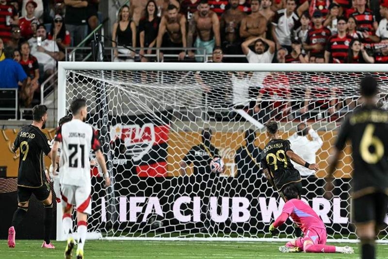 Bouanga scores Los Angeles' lone Club World Cup goal in 1-1 draw with Flamengo